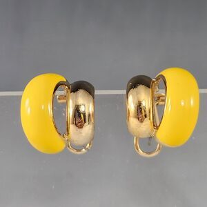 Yellow Enamel Gold Post Style Earrings Pierced Ears Round Hoop 1980s Deco VTG